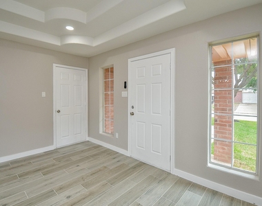 18910 Reynolds Park Drive - Photo Thumbnail 4