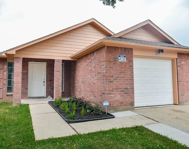 18910 Reynolds Park Drive - Photo Thumbnail 1