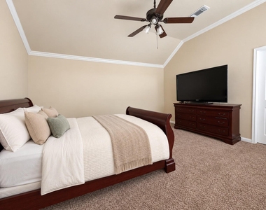2018 Garden Terrace Drive - Photo Thumbnail 6