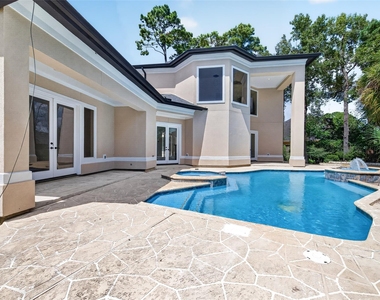 46 Kingwood Greens Drive - Photo Thumbnail 2