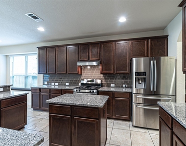 17626 Sauki Lane - Photo Thumbnail 10