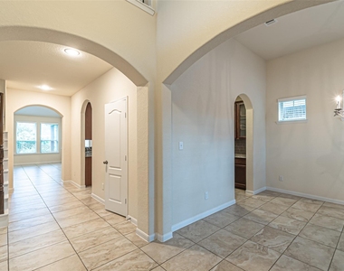17626 Sauki Lane - Photo Thumbnail 3