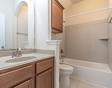 17626 Sauki Lane - Photo Thumbnail 34