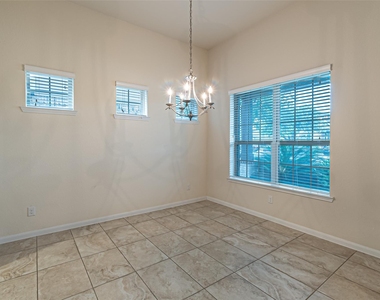17626 Sauki Lane - Photo Thumbnail 4