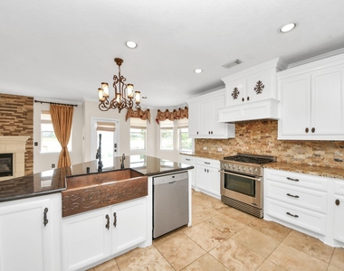 1805 Jasmine Hollow Lane - Photo Thumbnail 28