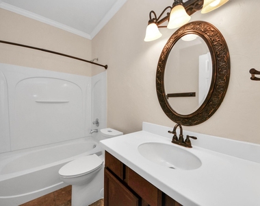1805 Jasmine Hollow Lane - Photo Thumbnail 6