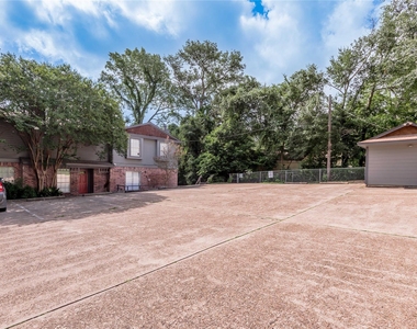 1228 Avenue O - Photo Thumbnail 22