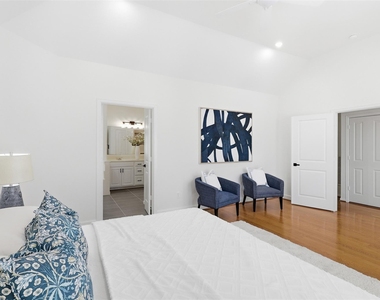 1110 Birdsall Street - Photo Thumbnail 17