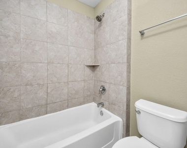 6418 Burgess Heights Lane - Photo Thumbnail 5