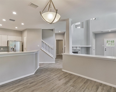 25 Scarlet Woods Court - Photo Thumbnail 16