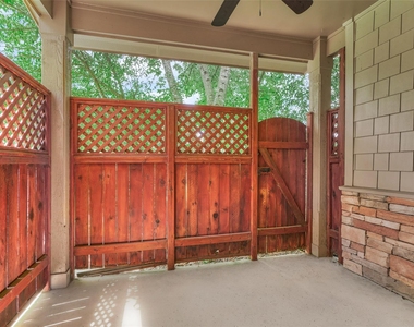 25 Scarlet Woods Court - Photo Thumbnail 36
