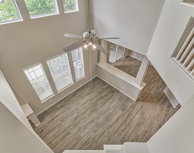25 Scarlet Woods Court - Photo Thumbnail 19