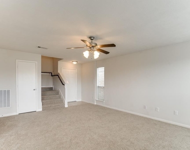 9315 Ratama Creek Lane - Photo Thumbnail 4