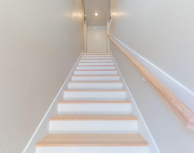 233 Park Place Circle - Photo Thumbnail 1