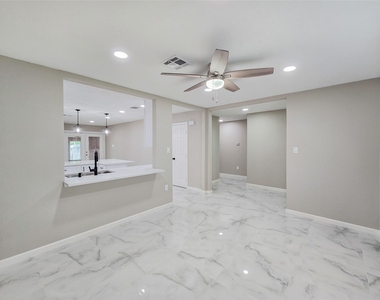 12811 High Star Drive - Photo Thumbnail 4
