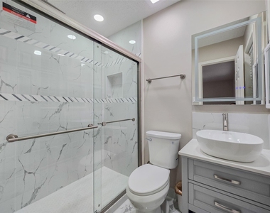 12811 High Star Drive - Photo Thumbnail 15