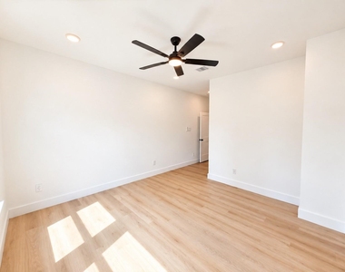 13523 Lakecrest Drive - Photo Thumbnail 26