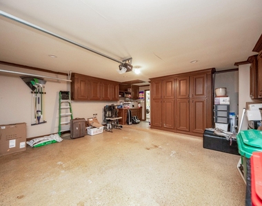 9034 Necklace Tree Lane - Photo Thumbnail 23
