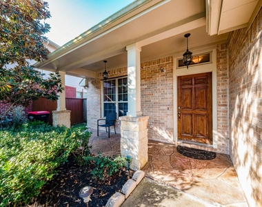 9034 Necklace Tree Lane - Photo Thumbnail 2