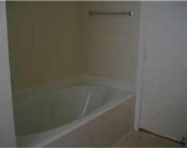 10658 Cobblecreek Way - Photo Thumbnail 11