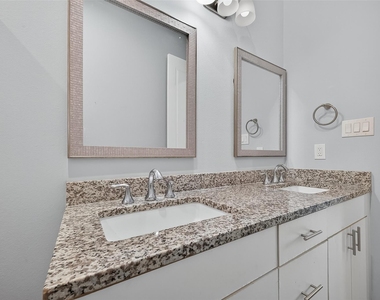 4922 Paradigm Lane - Photo Thumbnail 11