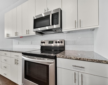 4922 Paradigm Lane - Photo Thumbnail 32