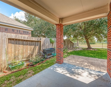 18635 Cypress Lake Village Drive - Photo Thumbnail 34
