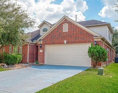 18635 Cypress Lake Village Drive - Photo Thumbnail 2