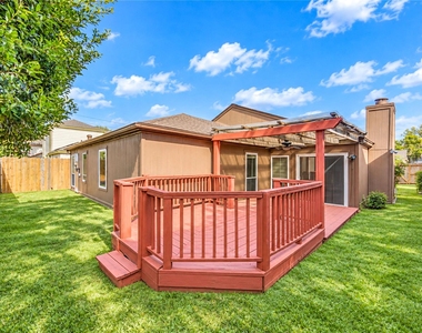 1516 Beaconshire Road - Photo Thumbnail 32