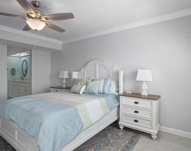 4650 Bay Boulevard - Photo Thumbnail 23