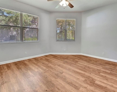 107 Brookgreen Way - Photo Thumbnail 14