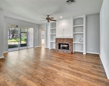 107 Brookgreen Way - Photo Thumbnail 2