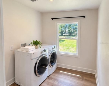8807 Dyer Road - Photo Thumbnail 21