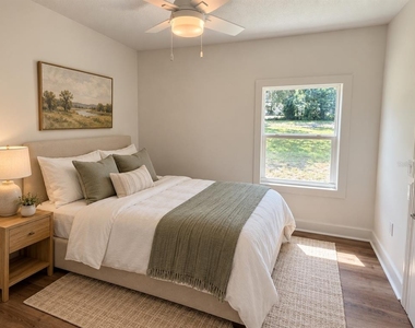 8807 Dyer Road - Photo Thumbnail 11