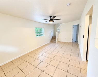 904 Two House Lane - Photo Thumbnail 5