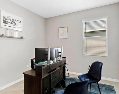 13337 Waterleaf Garden Circle - Photo Thumbnail 14