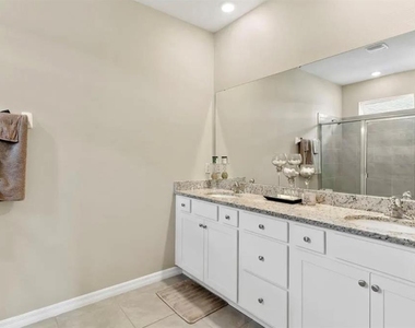 13337 Waterleaf Garden Circle - Photo Thumbnail 13