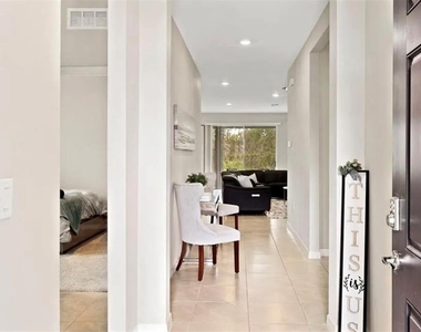 13337 Waterleaf Garden Circle - Photo Thumbnail 7