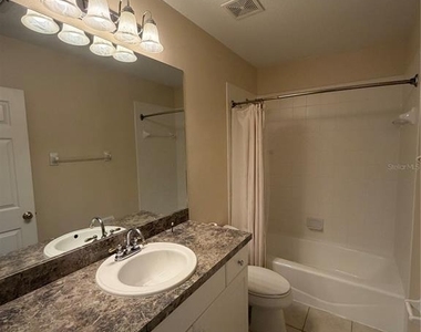 2855 Bayshore Trails Drive - Photo Thumbnail 14