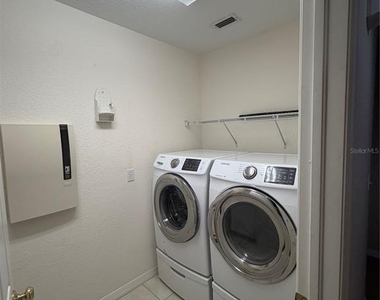 2855 Bayshore Trails Drive - Photo Thumbnail 15