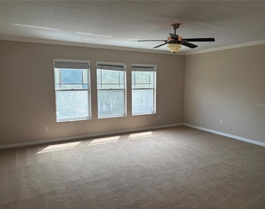 2855 Bayshore Trails Drive - Photo Thumbnail 8