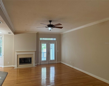 2855 Bayshore Trails Drive - Photo Thumbnail 3