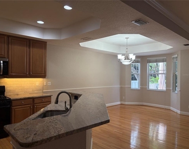 2855 Bayshore Trails Drive - Photo Thumbnail 2