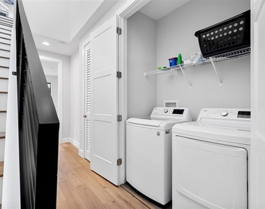1332 W Gray Street - Photo Thumbnail 20