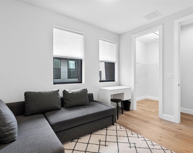 1332 W Gray Street - Photo Thumbnail 22