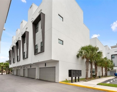 1332 W Gray Street - Photo Thumbnail 30