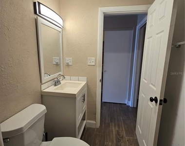 2366 Shelley Street - Photo Thumbnail 11
