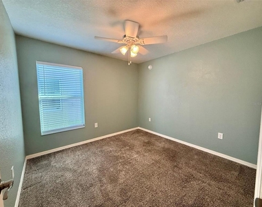 5303 White Egret Lane - Photo Thumbnail 7