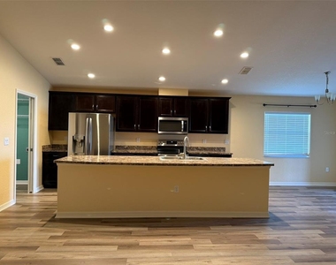 5303 White Egret Lane - Photo Thumbnail 4