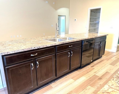 5303 White Egret Lane - Photo Thumbnail 24